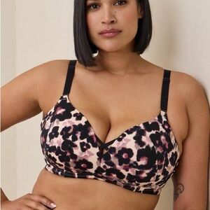 3080 NEW Torrid Dream Wire-Free Push-Up Bra 42DDD